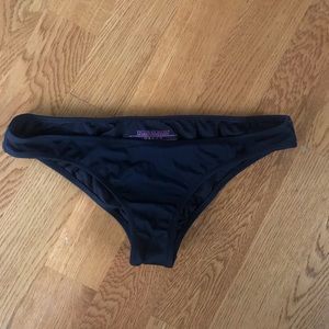 cheeky bikini bottoms